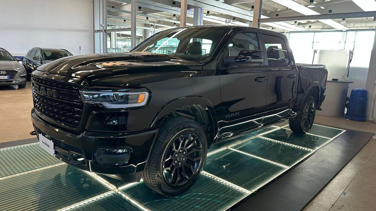 Dodge Ram NEW Limited Night 3.0L 540cv - foto 3