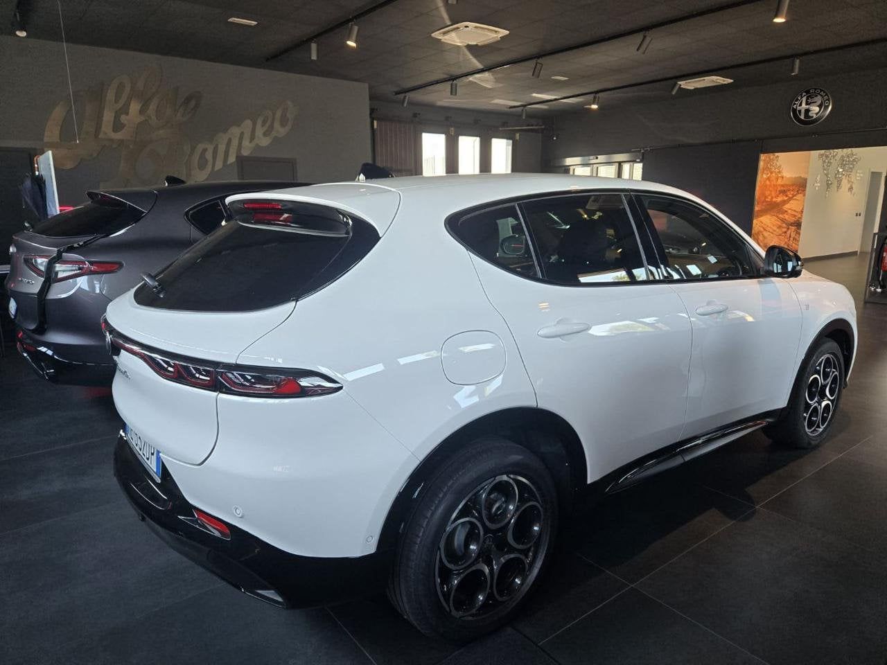 Alfa Romeo Tonale 1.5 175 CV MHEV TCT7 TI + Techno - foto 4
