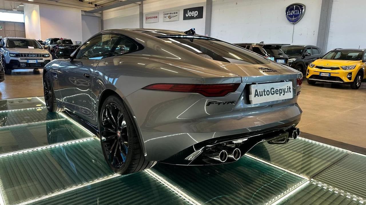 Jaguar F Type Jaguar F-Type 5.0 V8 450 CV Aut Coupé R-Dynamic Black - foto 4