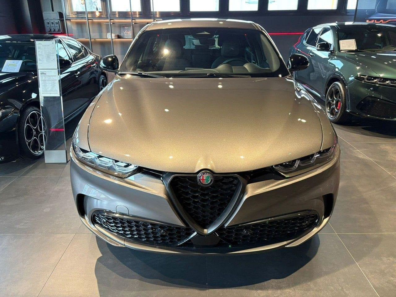 Alfa Romeo Tonale 1.5 160 CV MHEV TCT7 Veloce - foto 2