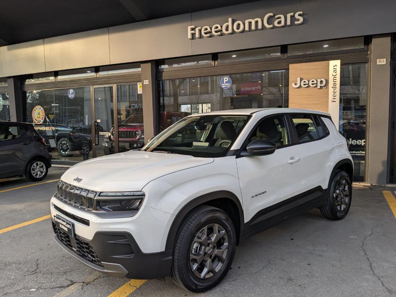Jeep Avenger 1.2 Turbo MHEV Longitude - foto 3